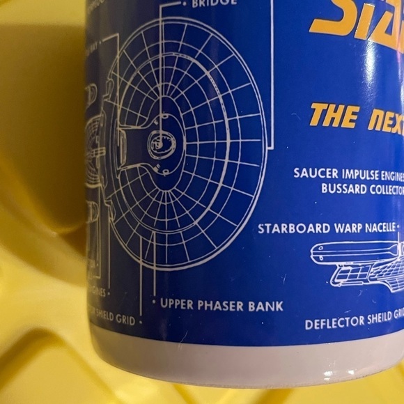 Star Trek The Next Generation USS Enterprise Pfaltzgraff 1994 Ceramic Mug - chip - Picture 9 of 9
